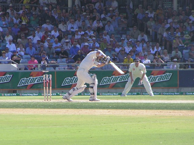 Justin Langer bowled first ball - 2nd Innings, Perth 2006